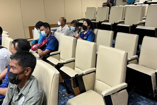 LINE_ALBUM_ประชุมกองกลาง_221116_0